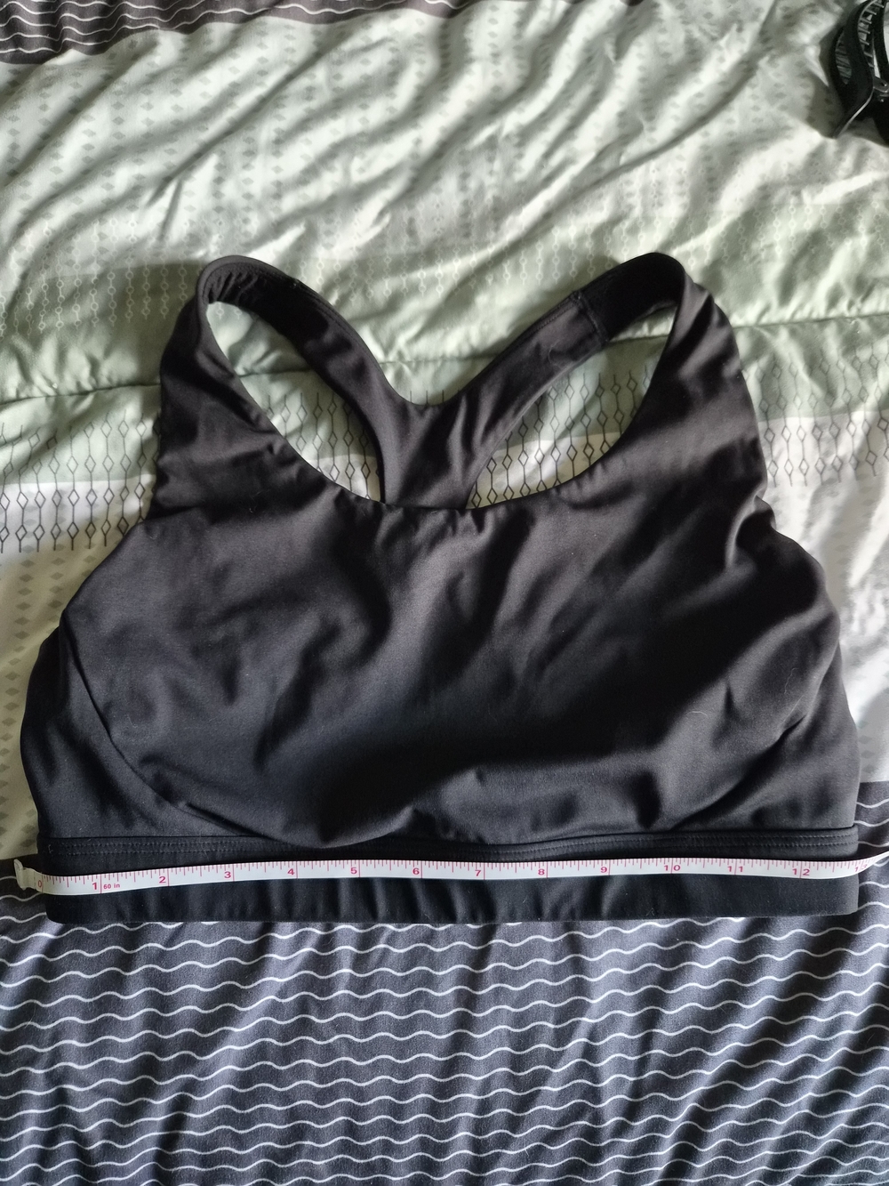 NWOT - Athleta Seamless Black Racerback Sports Bra